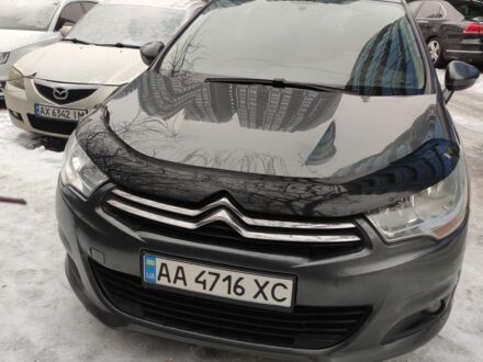 Серый Ситроен С4, объемом двигателя 1.6 л и пробегом 198 тыс. км за 6100 $, фото 1 на Automoto.ua