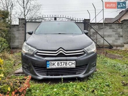 Сітроен С4 2014 у Рівному на Automoto.ua Сірий Сітроен С4, об'ємом двигуна 1.56 л та пробігом 204 тис. км за 8000 $, фото 1 на Automoto.ua