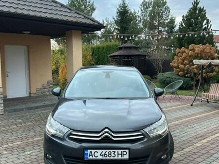 Серый Ситроен С4, объемом двигателя 1.56 л и пробегом 296 тыс. км за 7600 $, фото 1 на Automoto.ua