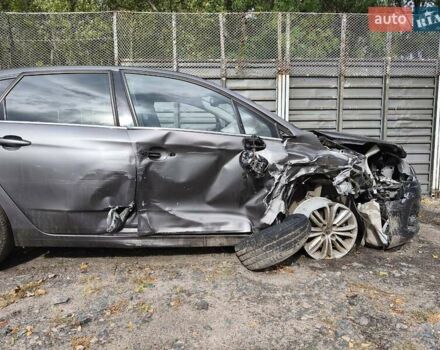 Серый Ситроен С4, объемом двигателя 1.6 л и пробегом 160 тыс. км за 7000 $, фото 1 на Automoto.ua