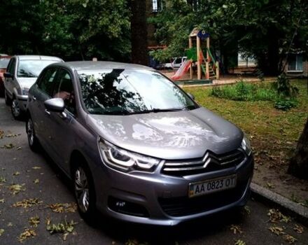 Серый Ситроен С4, объемом двигателя 1.56 л и пробегом 201 тыс. км за 9000 $, фото 1 на Automoto.ua