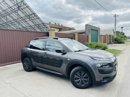 Ситроен С4 2018 в Ромнах на Automoto.ua Серый Ситроен С4, объемом двигателя 1.6 л и пробегом 67 тыс. км за 12500 $, фото 1 на Automoto.ua