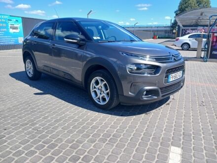 Ситроен С4 2019 в Днепре (Днепропетровске) на Automoto.ua Серый Ситроен С4, объемом двигателя 1.2 л и пробегом 136 тыс. км за 12800 $, фото 1 на Automoto.ua