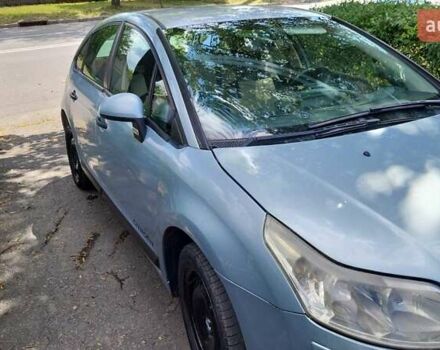 Синий Ситроен С4, объемом двигателя 1.6 л и пробегом 195 тыс. км за 3650 $, фото 1 на Automoto.ua