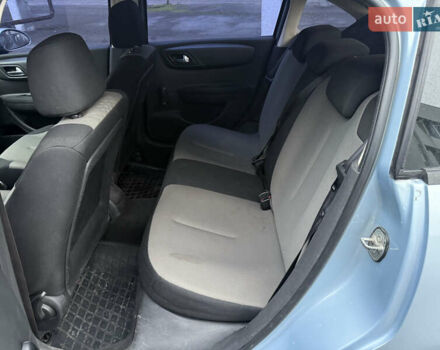 Синий Ситроен С4, объемом двигателя 1.59 л и пробегом 182 тыс. км за 3900 $, фото 25 на Automoto.ua
