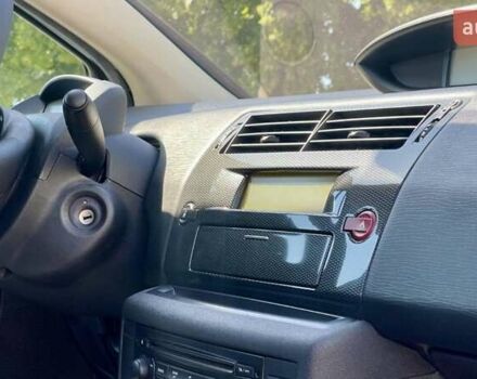 Синий Ситроен С4, объемом двигателя 1.4 л и пробегом 200 тыс. км за 4500 $, фото 5 на Automoto.ua