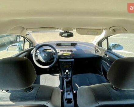 Синий Ситроен С4, объемом двигателя 1.4 л и пробегом 200 тыс. км за 4500 $, фото 12 на Automoto.ua