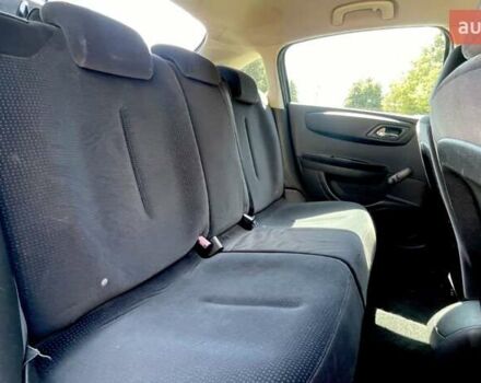 Синий Ситроен С4, объемом двигателя 1.4 л и пробегом 200 тыс. км за 4500 $, фото 10 на Automoto.ua