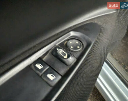 Синий Ситроен С4, объемом двигателя 1.59 л и пробегом 182 тыс. км за 3900 $, фото 41 на Automoto.ua