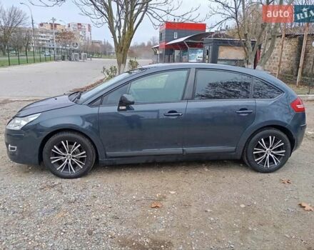 Синий Ситроен С4, объемом двигателя 1.59 л и пробегом 132 тыс. км за 4500 $, фото 1 на Automoto.ua