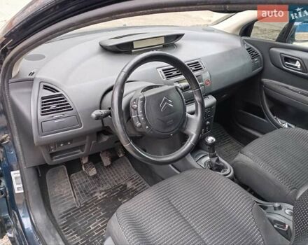 Синий Ситроен С4, объемом двигателя 1.59 л и пробегом 132 тыс. км за 4500 $, фото 5 на Automoto.ua