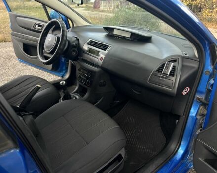 Синій Сітроен С4, об'ємом двигуна 1.4 л та пробігом 200 тис. км за 4200 $, фото 9 на Automoto.ua