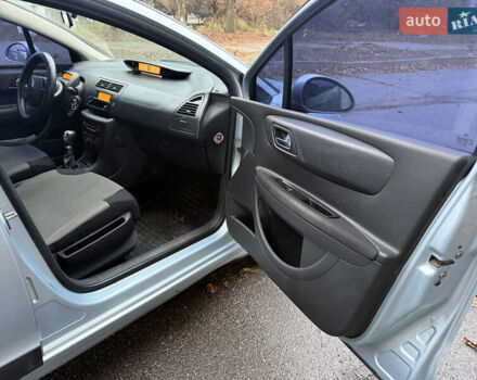 Синий Ситроен С4, объемом двигателя 1.59 л и пробегом 182 тыс. км за 3900 $, фото 20 на Automoto.ua