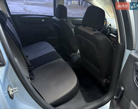 Синий Ситроен С4, объемом двигателя 1.59 л и пробегом 182 тыс. км за 3900 $, фото 50 на Automoto.ua