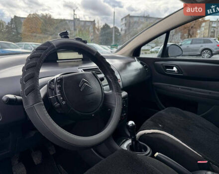 Синий Ситроен С4, объемом двигателя 1.6 л и пробегом 233 тыс. км за 4200 $, фото 5 на Automoto.ua