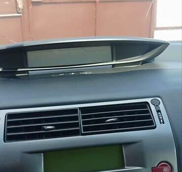 Синий Ситроен С4, объемом двигателя 1.6 л и пробегом 334 тыс. км за 5550 $, фото 13 на Automoto.ua