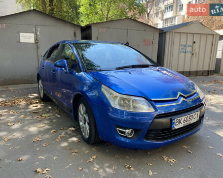 Синий Ситроен С4, объемом двигателя 1.6 л и пробегом 237 тыс. км за 6300 $, фото 1 на Automoto.ua