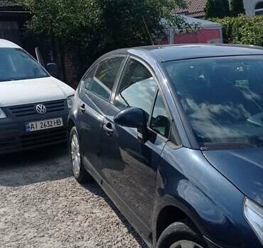 Синий Ситроен С4, объемом двигателя 1.6 л и пробегом 334 тыс. км за 5550 $, фото 3 на Automoto.ua