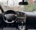 Синий Ситроен С4, объемом двигателя 1.6 л и пробегом 200 тыс. км за 6700 $, фото 56 на Automoto.ua