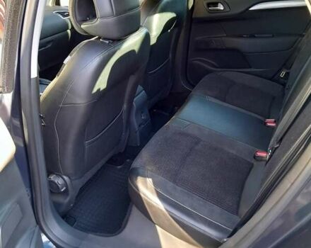 Синий Ситроен С4, объемом двигателя 1.56 л и пробегом 282 тыс. км за 7000 $, фото 14 на Automoto.ua