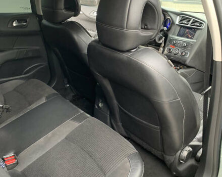 Синий Ситроен С4, объемом двигателя 1.6 л и пробегом 207 тыс. км за 7000 $, фото 14 на Automoto.ua