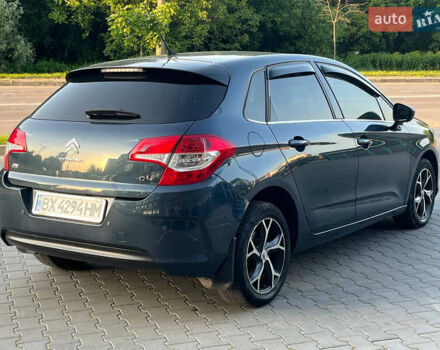 Синий Ситроен С4, объемом двигателя 1.6 л и пробегом 211 тыс. км за 6500 $, фото 7 на Automoto.ua