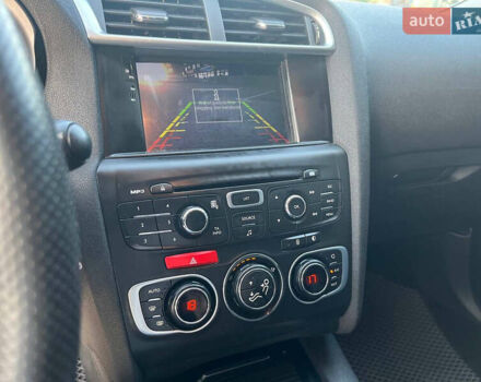 Синий Ситроен С4, объемом двигателя 1.6 л и пробегом 211 тыс. км за 6500 $, фото 20 на Automoto.ua