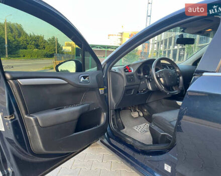 Синий Ситроен С4, объемом двигателя 1.6 л и пробегом 211 тыс. км за 6500 $, фото 13 на Automoto.ua