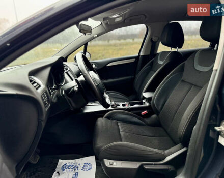 Синий Ситроен С4, объемом двигателя 1.56 л и пробегом 148 тыс. км за 9999 $, фото 16 на Automoto.ua