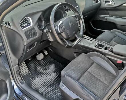 Синий Ситроен С4, объемом двигателя 1.56 л и пробегом 205 тыс. км за 8700 $, фото 6 на Automoto.ua