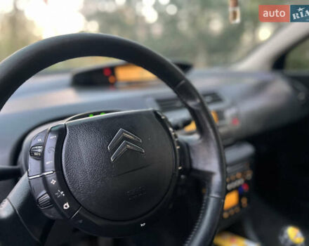 Синій Сітроен С4, об'ємом двигуна 1.59 л та пробігом 242 тис. км за 2399 $, фото 13 на Automoto.ua