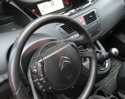 Синий Ситроен С4, объемом двигателя 1.6 л и пробегом 110 тыс. км за 8200 $, фото 11 на Automoto.ua