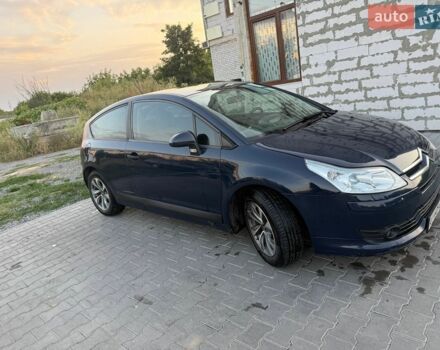 Синий Ситроен С4, объемом двигателя 1.6 л и пробегом 294 тыс. км за 3400 $, фото 1 на Automoto.ua