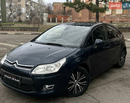 Синий Ситроен С4, объемом двигателя 1.6 л и пробегом 132 тыс. км за 4899 $, фото 1 на Automoto.ua