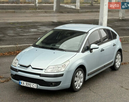 Синий Ситроен С4, объемом двигателя 1.59 л и пробегом 182 тыс. км за 3900 $, фото 1 на Automoto.ua