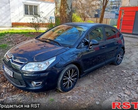 Синий Ситроен С4, объемом двигателя 1.6 л и пробегом 135 тыс. км за 4000 $, фото 1 на Automoto.ua