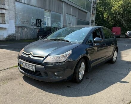 Синий Ситроен С4, объемом двигателя 1.59 л и пробегом 136 тыс. км за 5800 $, фото 1 на Automoto.ua
