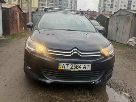 Синій Сітроен С4, об'ємом двигуна 1.59 л та пробігом 107 тис. км за 7800 $, фото 1 на Automoto.ua