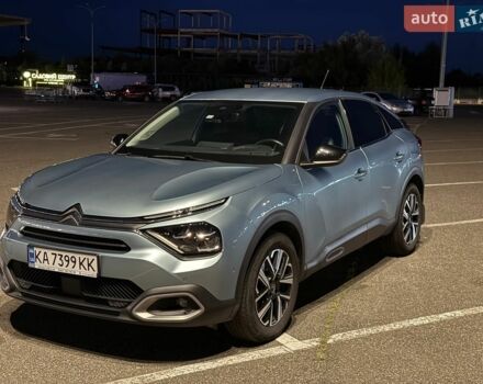 Синий Ситроен С4, объемом двигателя 1.2 л и пробегом 61 тыс. км за 23000 $, фото 1 на Automoto.ua