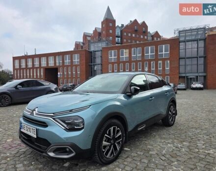 Синий Ситроен С4, объемом двигателя 1.5 л и пробегом 40 тыс. км за 23500 $, фото 1 на Automoto.ua