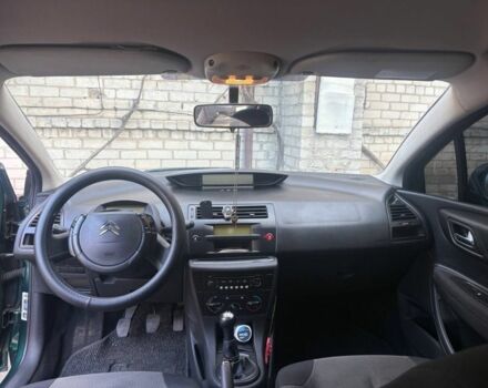 Зеленый Ситроен С4, объемом двигателя 1.4 л и пробегом 142 тыс. км за 3800 $, фото 6 на Automoto.ua