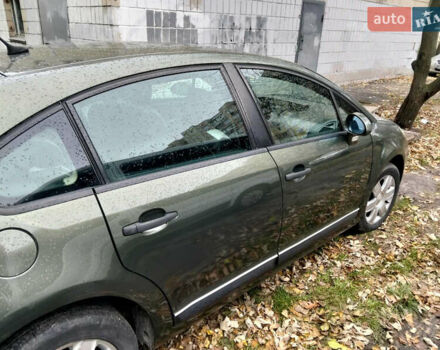 Зелений Сітроен С4, об'ємом двигуна 1.6 л та пробігом 182 тис. км за 4200 $, фото 4 на Automoto.ua