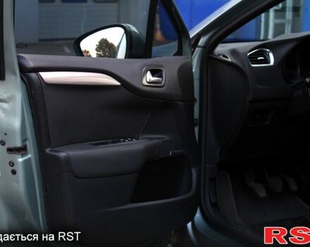 Зелений Сітроен С4, об'ємом двигуна 1.6 л та пробігом 335 тис. км за 6150 $, фото 6 на Automoto.ua