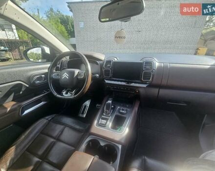 Белый Ситроен C5 Aircross, объемом двигателя 2 л и пробегом 270 тыс. км за 22700 $, фото 9 на Automoto.ua