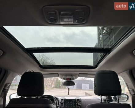 Белый Ситроен C5 Aircross, объемом двигателя 2 л и пробегом 145 тыс. км за 18999 $, фото 68 на Automoto.ua