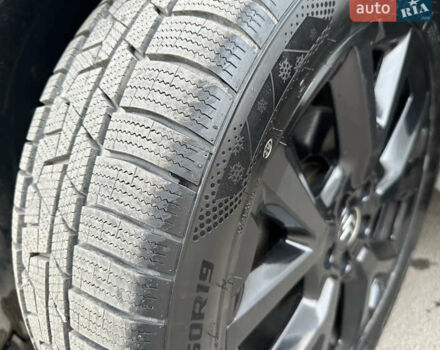 Белый Ситроен C5 Aircross, объемом двигателя 2 л и пробегом 145 тыс. км за 18999 $, фото 88 на Automoto.ua