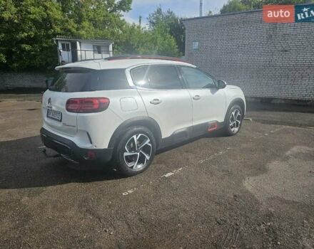 Белый Ситроен C5 Aircross, объемом двигателя 2 л и пробегом 270 тыс. км за 22700 $, фото 1 на Automoto.ua