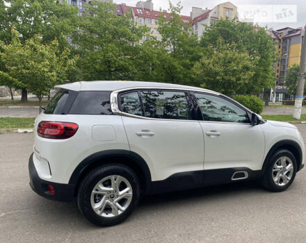 Белый Ситроен C5 Aircross, объемом двигателя 1.5 л и пробегом 179 тыс. км за 21850 $, фото 33 на Automoto.ua