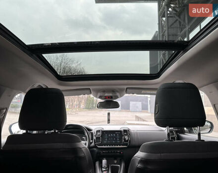 Белый Ситроен C5 Aircross, объемом двигателя 2 л и пробегом 145 тыс. км за 18999 $, фото 2 на Automoto.ua