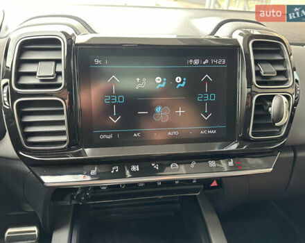 Белый Ситроен C5 Aircross, объемом двигателя 2 л и пробегом 145 тыс. км за 18999 $, фото 75 на Automoto.ua